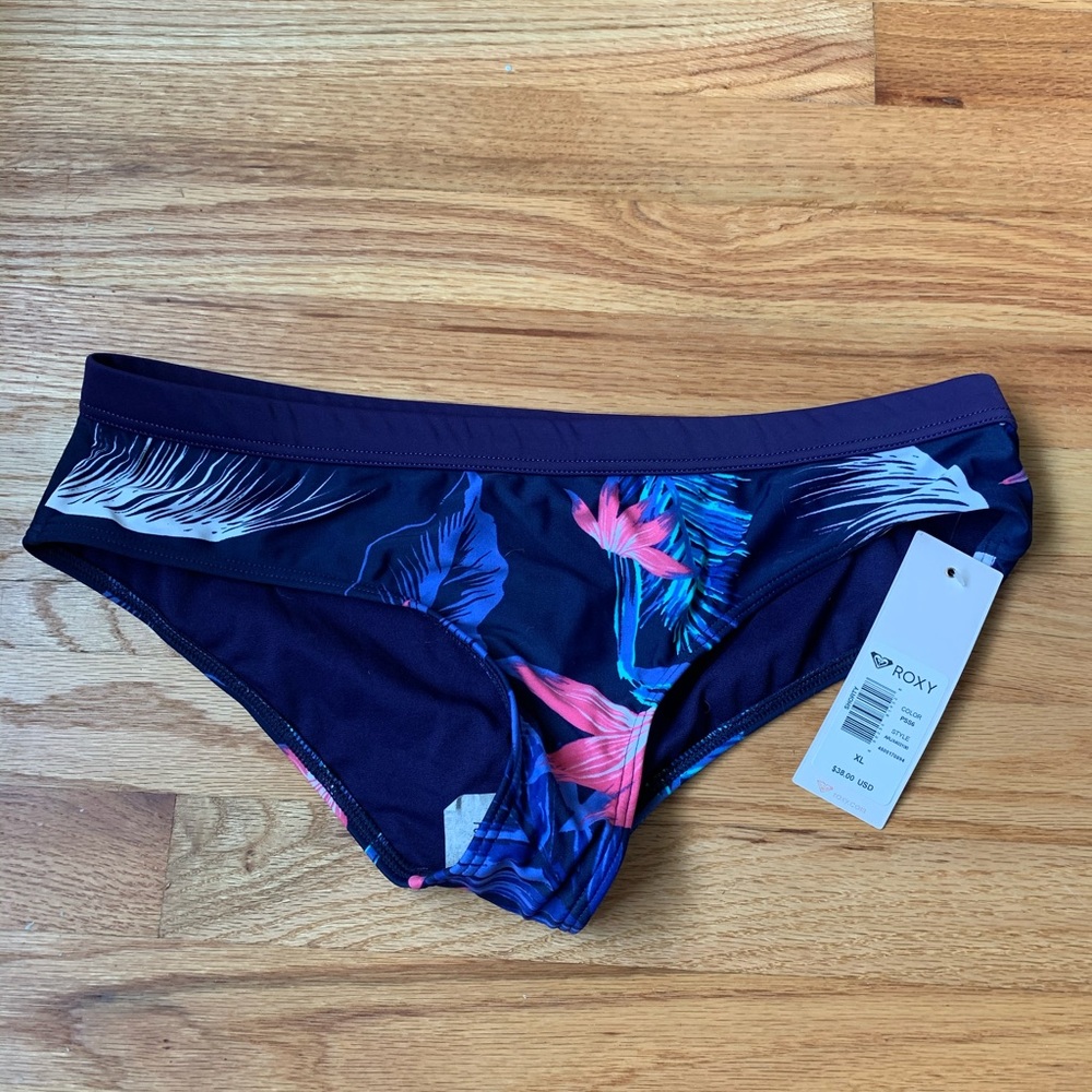 XL Roxy swim bottoms